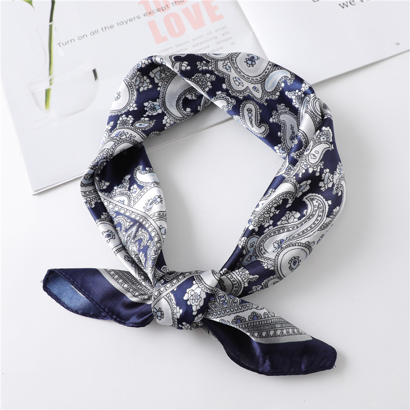 Scarf Silk Square - Lenço de Seda Quadrado de Luxo