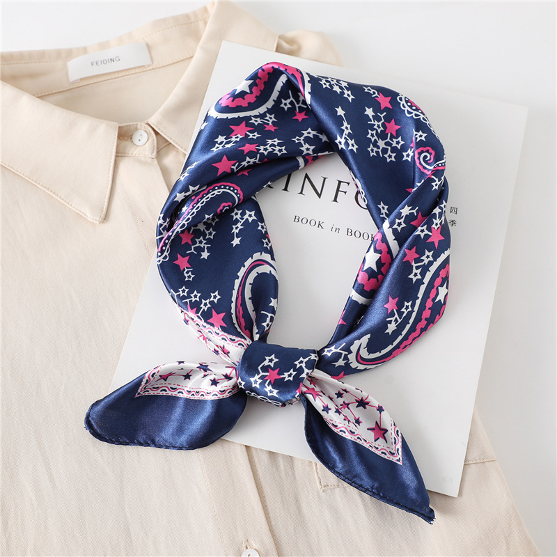 Lenço de Seda Quadrado de Luxo - Scarf Silk Square avaliação e preço